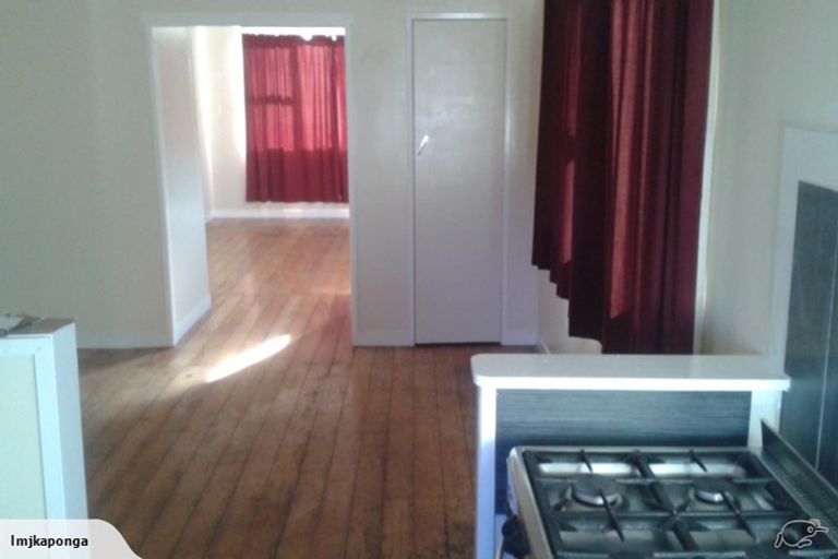 Photo of property in 28 Tay Street, Whanganui, 4500