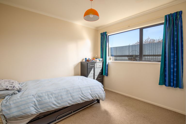 Photo of property in 20 Ashworth Street, Alexandra, 9320