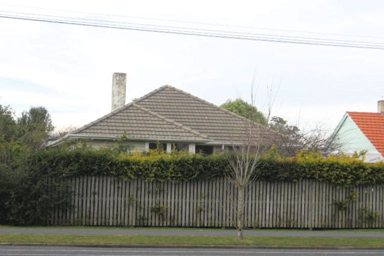 Photo of property in 1076 Heaphy Terrace, Fairfield, Hamilton, 3214