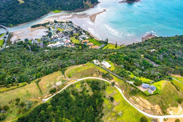 Photo of property in 983a Hibiscus Coast Highway, Waiwera, Orewa, 0994