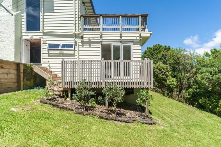 Photo of property in 21 Nevay Road, Miramar, Wellington, 6022