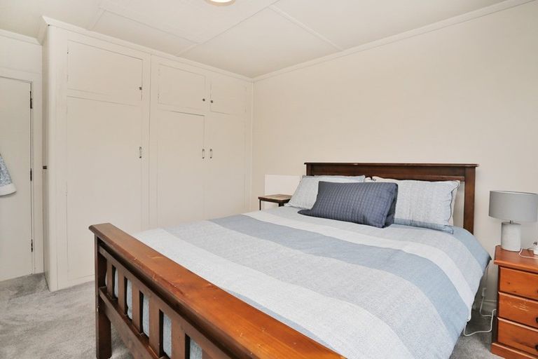 Photo of property in 221 Bann Street, Bluff, 9814