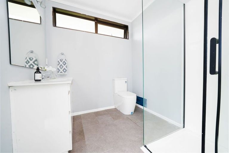 Photo of property in 56b King Street, Hikurangi, 0114