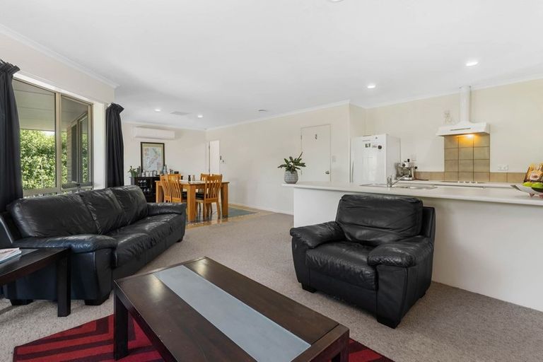 Photo of property in 9b Te Waerenga Road, Hamurana, Rotorua, 3096