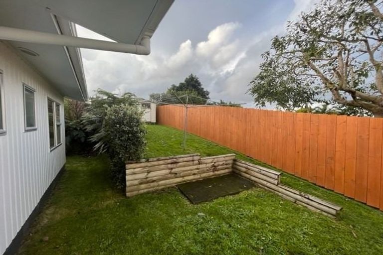 Photo of property in 15 Glenfield Place, Brookfield, Tauranga, 3110