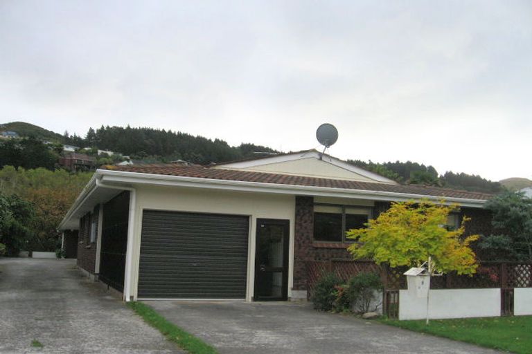 Photo of property in 3/3 Rossiter Street, Tawa, Wellington, 5028