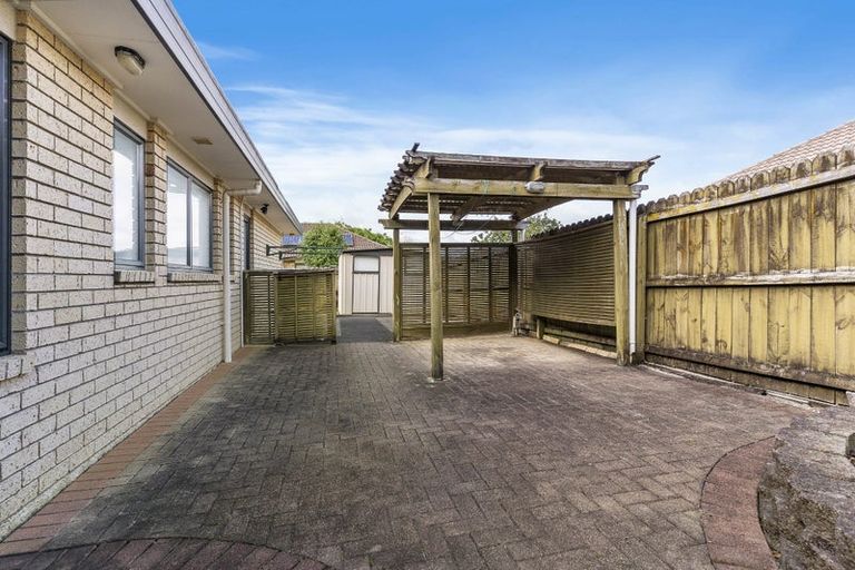 Photo of property in 5 Foxley Place, Burswood, Auckland, 2013