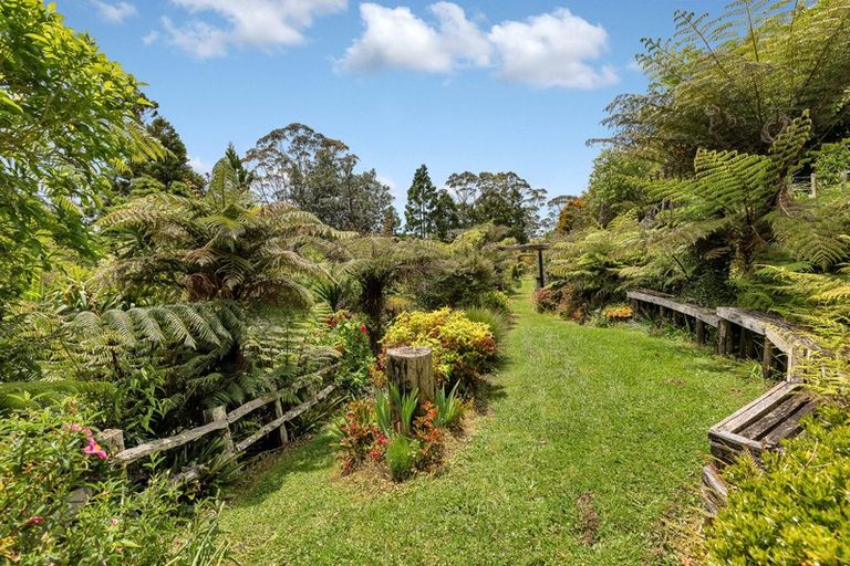 Photo of property in 2 Byles Road, Opuawhanga, Hikurangi, 0181