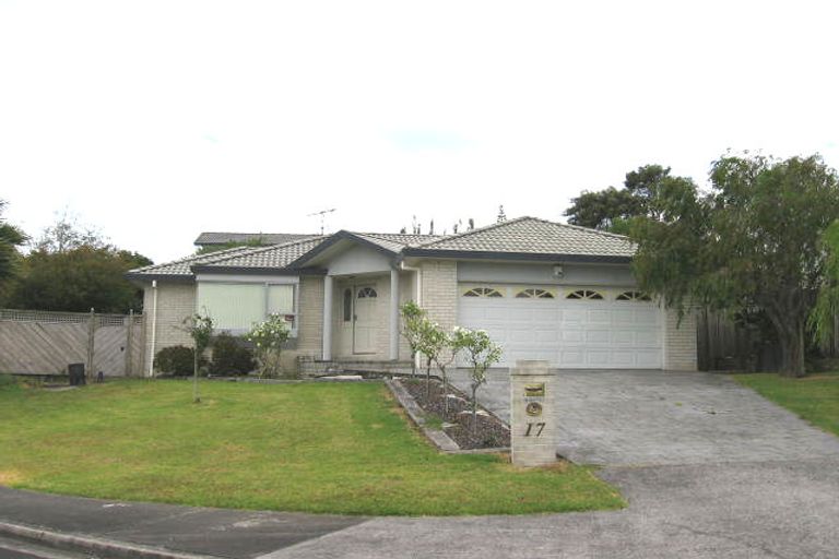 Photo of property in 17 Mercury Lane, Windsor Park, Auckland, 0632