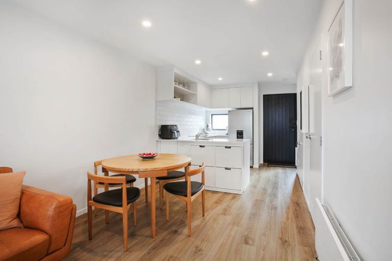 Photo of property in 28 Ivy Nola Way, Henderson, Auckland, 0612