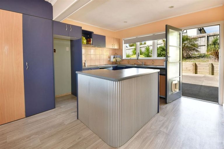 Photo of property in 25 Brightside Road, Stanmore Bay, Whangaparaoa, 0932