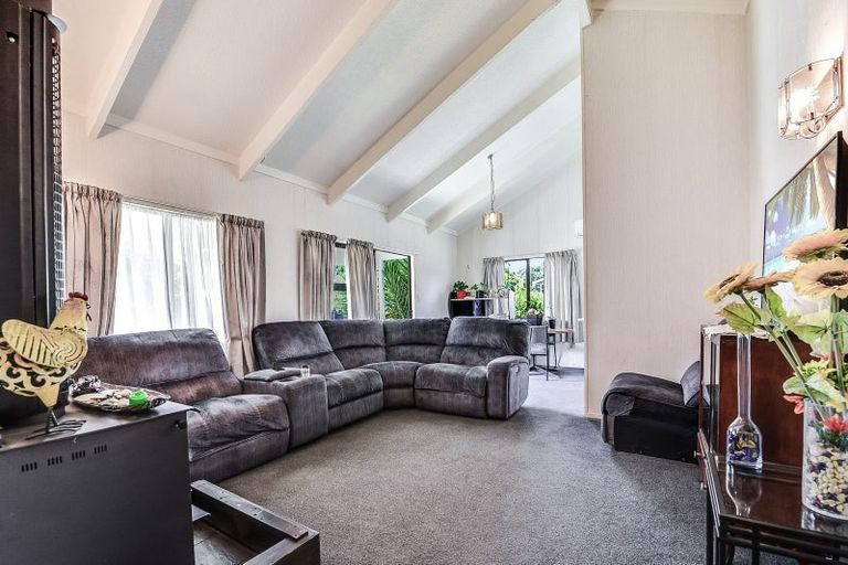 Photo of property in 6 Matipo Crescent, Pukete, Hamilton, 3200