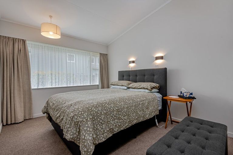 Photo of property in 48a Newcastle Street, Hokowhitu, Palmerston North, 4410