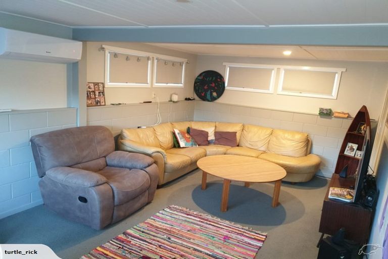 Photo of property in 19 Westside Road, Port Waikato, Tuakau, 2695