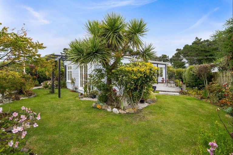 Photo of property in 10 Muri Street, Aramoana, Port Chalmers, 9082