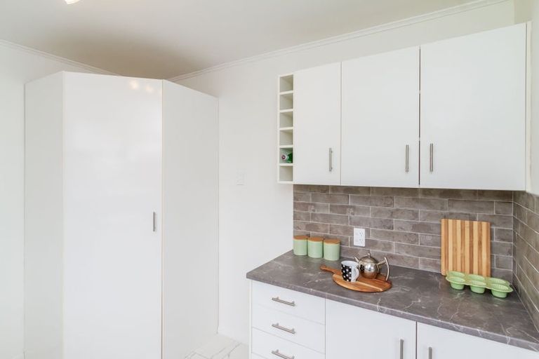 Photo of property in 29 Roberts Street, Tawa, Wellington, 5028