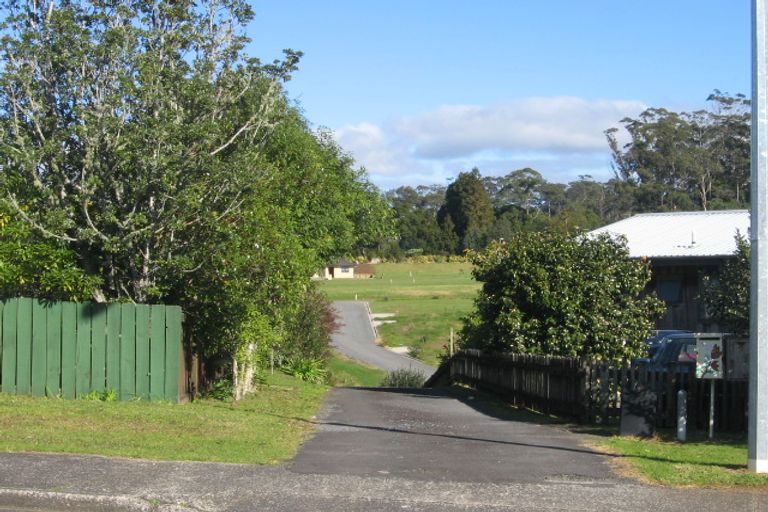 Photo of property in 22 Butler Road, Kerikeri, 0230