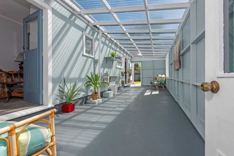 Photo of property in 17 Matai Street, Marton, 4710