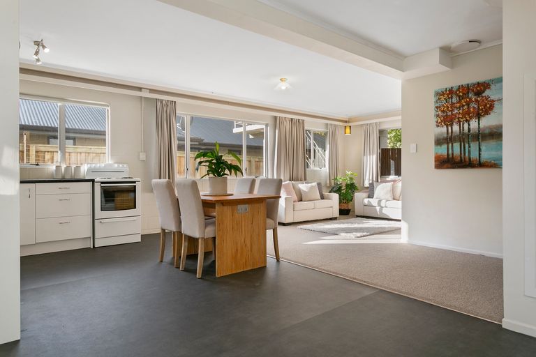 Photo of property in 101 Kingsley Street, Leamington, Cambridge, 3432