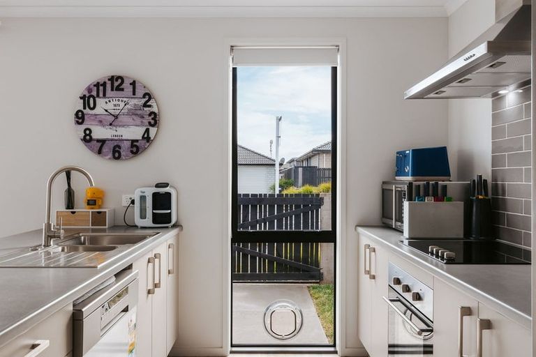 Photo of property in 58 Sentinel Avenue, Omokoroa, 3114