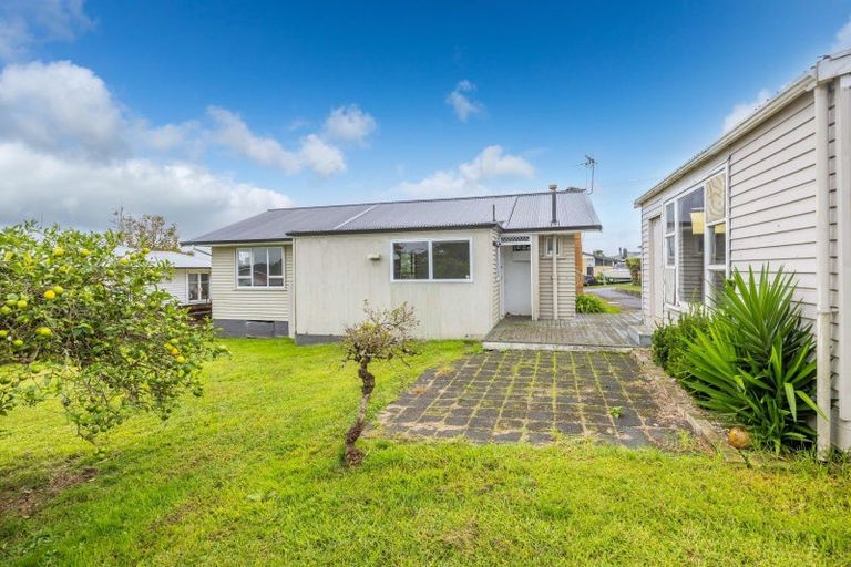 Photo of property in 99 Russell Road, Huntly, 3700