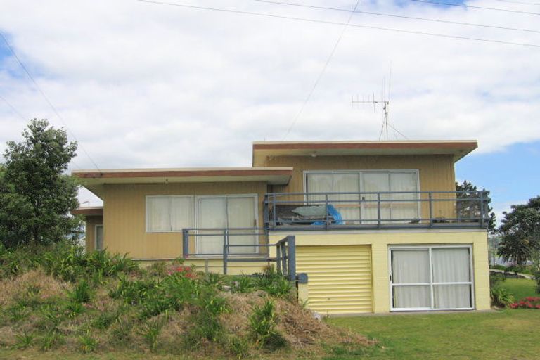 Photo of property in 13 The Loop, Waihi Beach, 3611