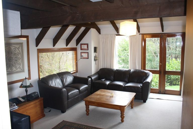 Photo of property in 121 Mairangi Road, Wilton, Wellington, 6012