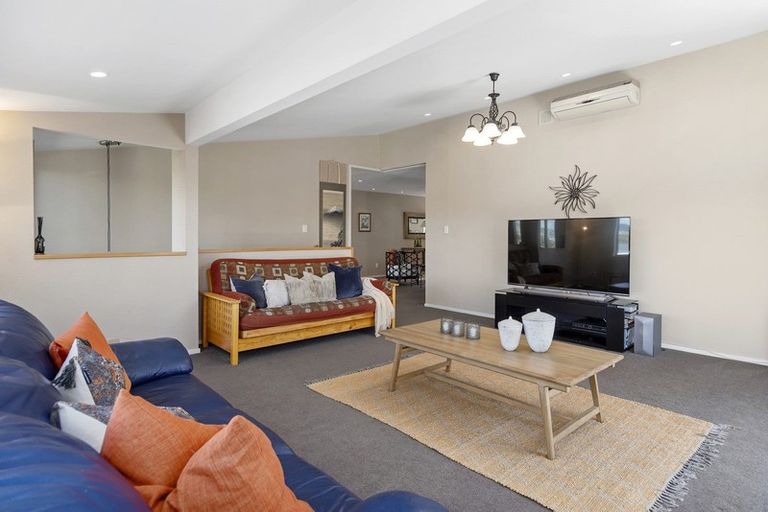 Photo of property in 73 Botanical Road, Tauranga South, Tauranga, 3112