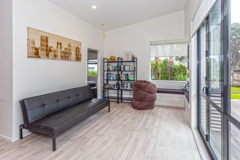 Photo of property in 146 Ocean Beach Road, Tairua, 3508