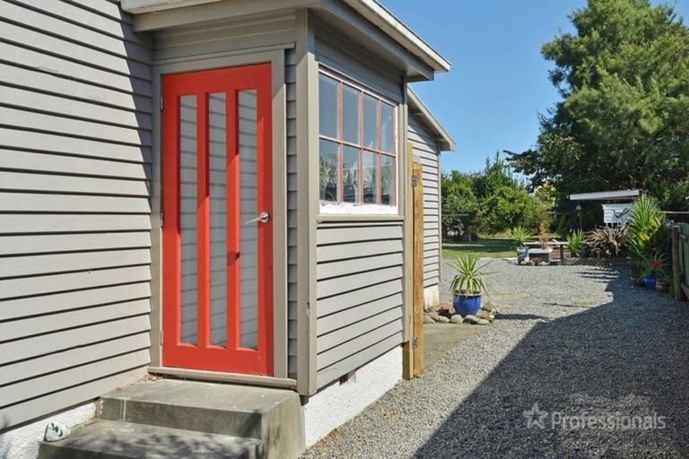 Photo of property in 27 Clifton Avenue, Carterton, 5713