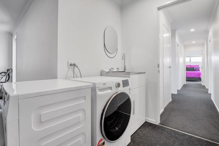Photo of property in 6 Blackbird Way, Rolleston, 7614