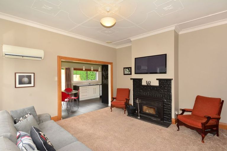 Photo of property in 58 Argyle Street, Mornington, Dunedin, 9011