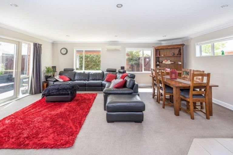 Photo of property in 14a Peverel Street, Riccarton, Christchurch, 8011