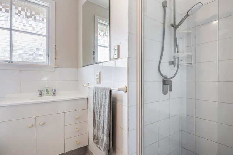 Photo of property in 48 Woolley Street, Avondale, Christchurch, 8061