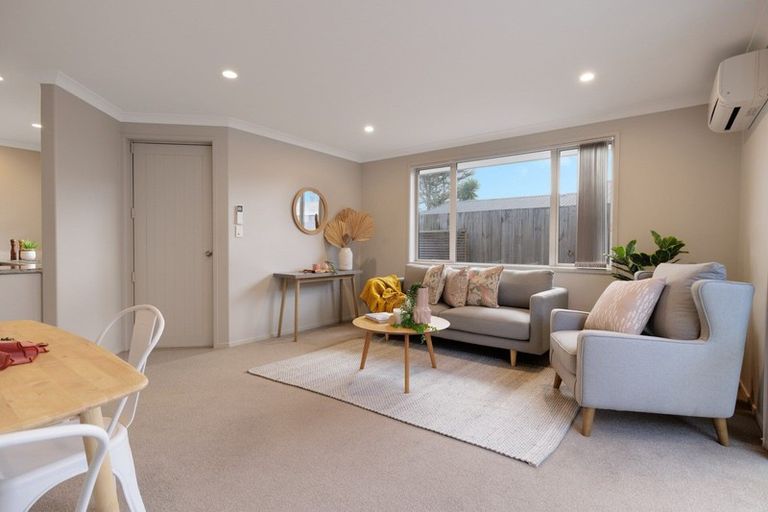 Photo of property in 9a Dickson Road, Papamoa Beach, Papamoa, 3118