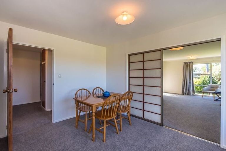 Photo of property in 2 School Road, Halswell, Christchurch, 8025