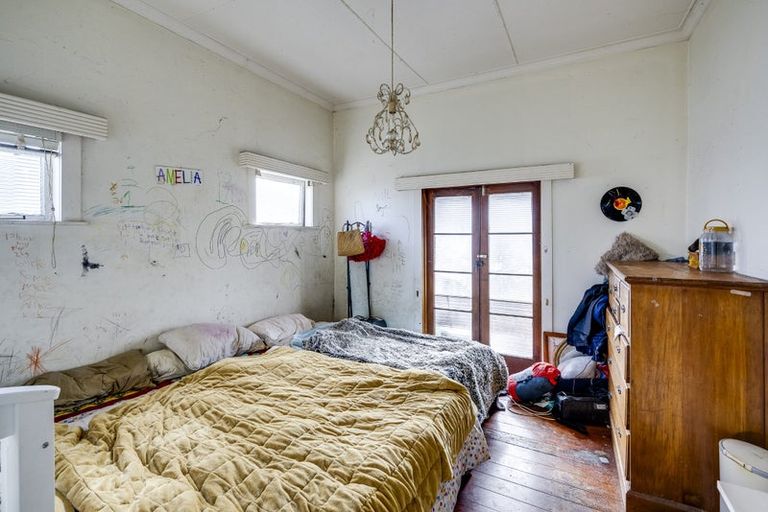 Photo of property in 136 Charles Street, Westshore, Napier, 4110