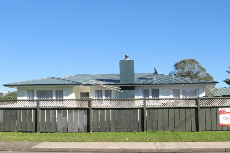 Photo of property in 2/58 Cargill Street, Papakura, 2110