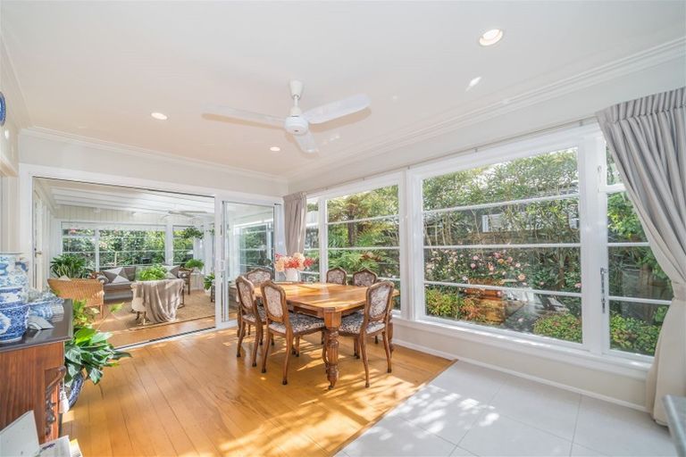 Photo of property in 10 Cremorne Avenue, Hokowhitu, Palmerston North, 4410