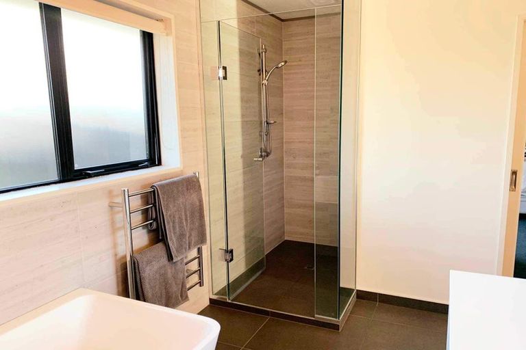 Photo of property in 2/95 Saint James Avenue, Papanui, Christchurch, 8053