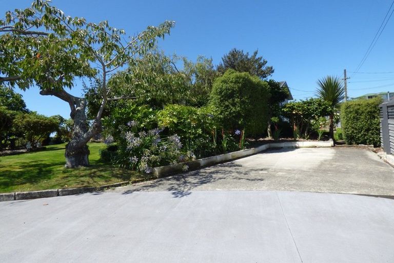 Photo of property in 37 Oban Street, Holmes Hill, Oamaru, 9401