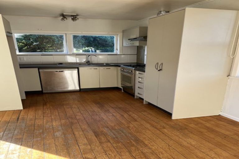 Photo of property in 37 Fernaig Street, Papakura, 2110