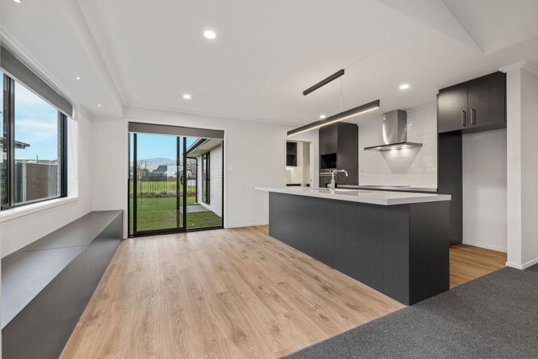 Photo of property in 32 Glengael Drive, Halswell, Christchurch, 8025