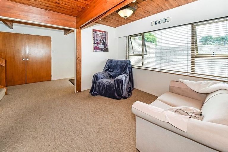 Photo of property in 72 Motatau Road, Papatoetoe, Auckland, 2025