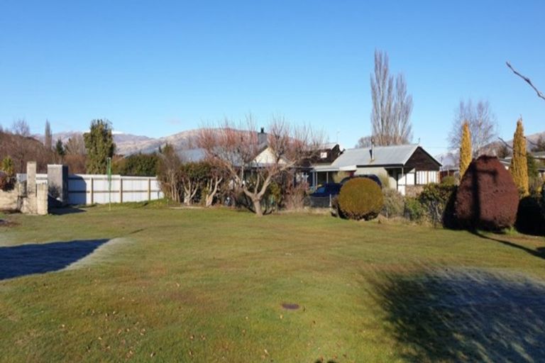 Photo of property in 38 Kingston Street, Albert Town, Wanaka, 9305