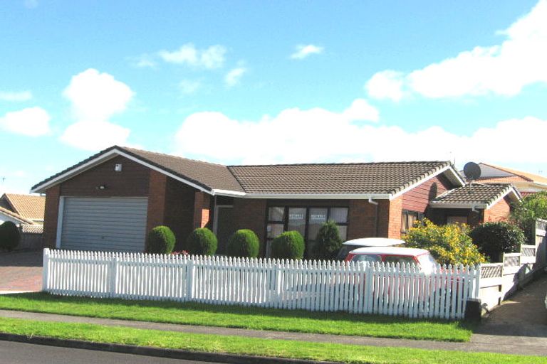 Photo of property in 13 Edendale Road, Somerville, Auckland, 2014