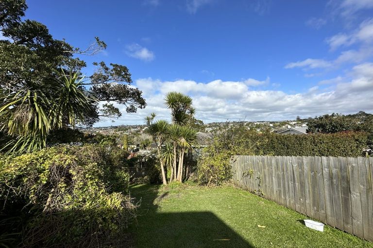Photo of property in 158 Carlisle Road, Northcross, Auckland, 0632