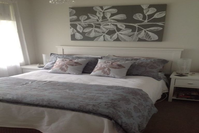 Photo of property in 1/22 Seaforth Avenue, Mangere Bridge, Auckland, 2022