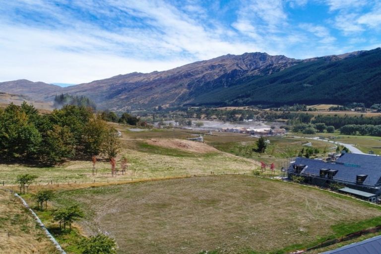 Photo of property in 5 Heenan Lane, Arrowtown, 9371