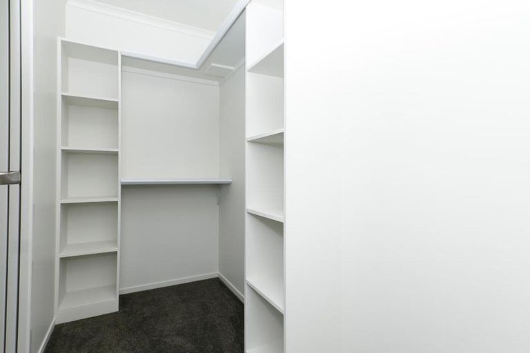 Photo of property in 31 Shrule Place, Huntington, Hamilton, 3210